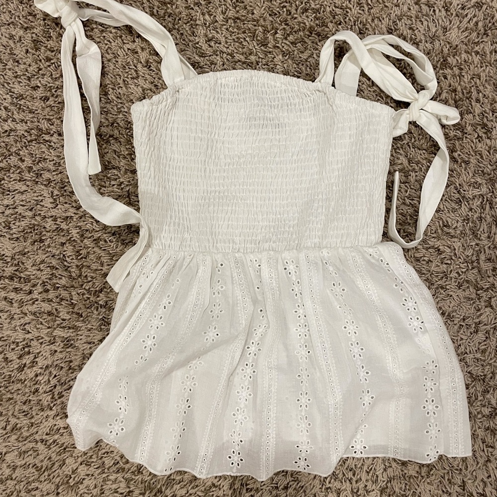 Medium Top